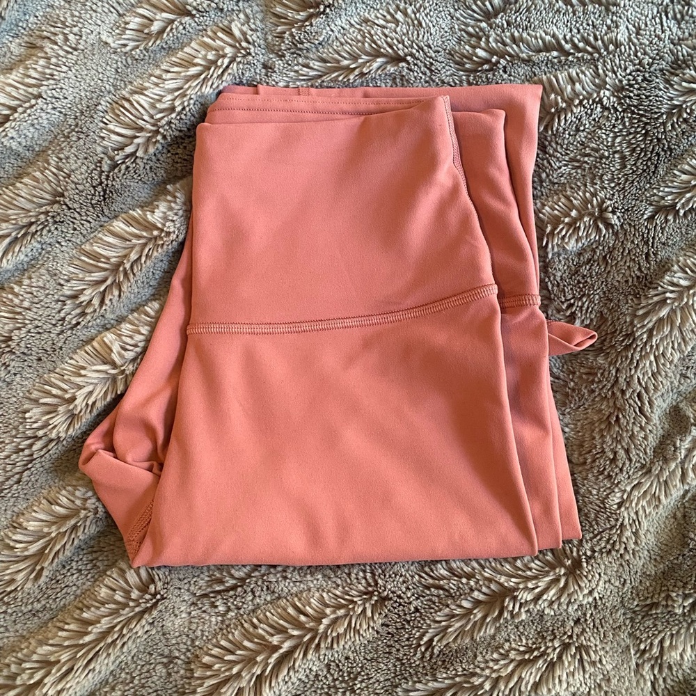 Lululemon Wunder Train Contour Fit Leggings